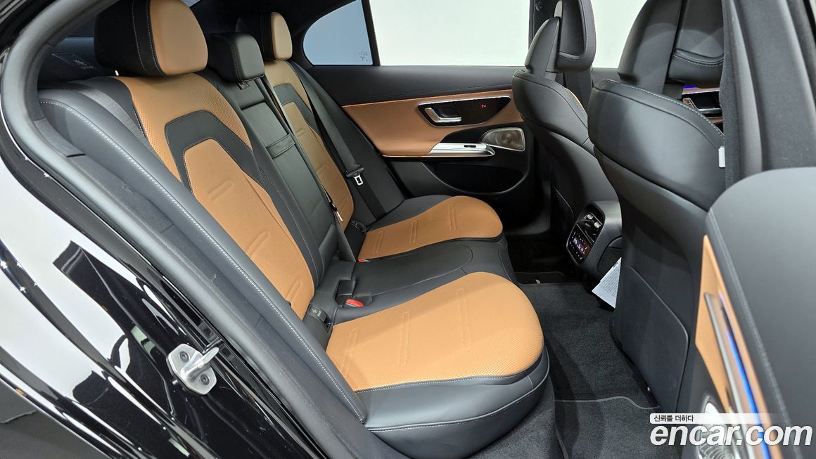 Mercedes-Benz E-Class 2025