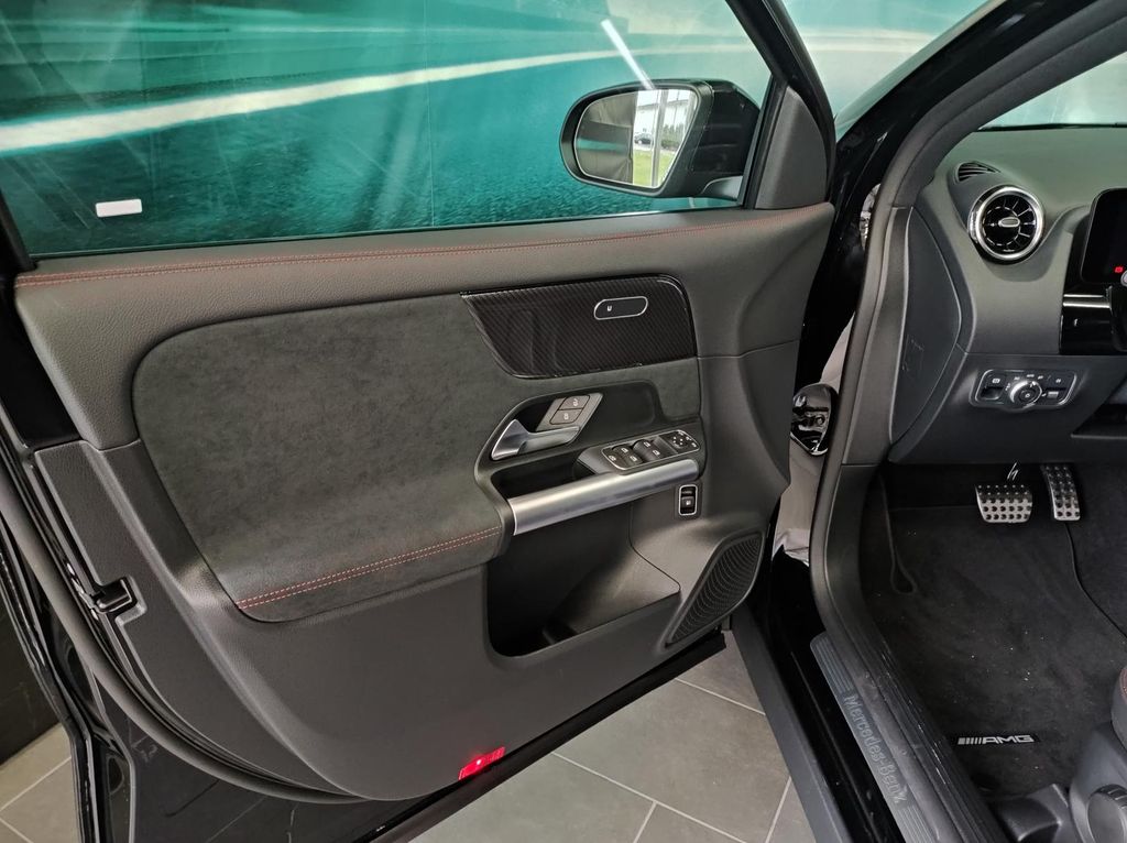 Mercedes-Benz GLA 250 2022