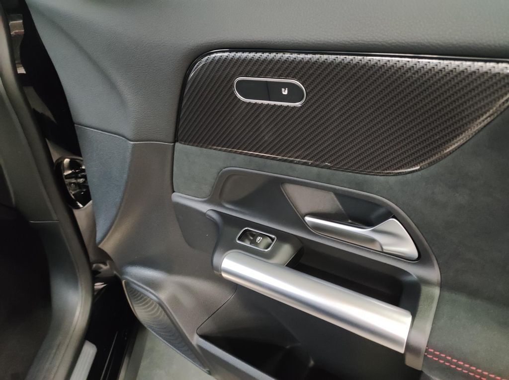 Mercedes-Benz GLA 250 2022