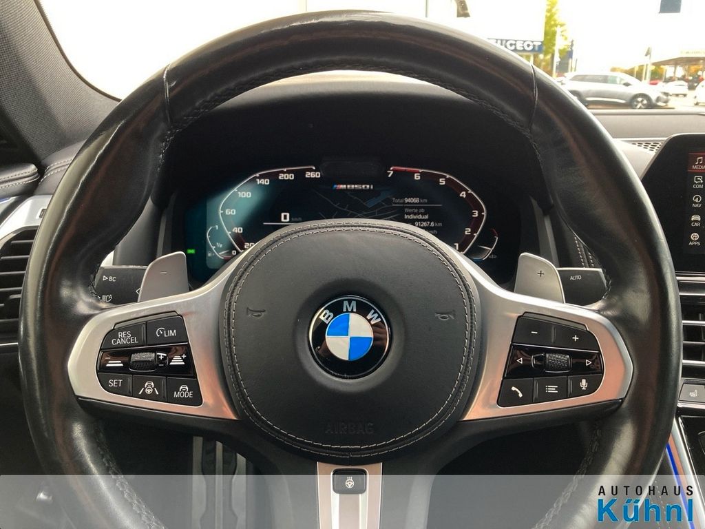 BMW M850 2021