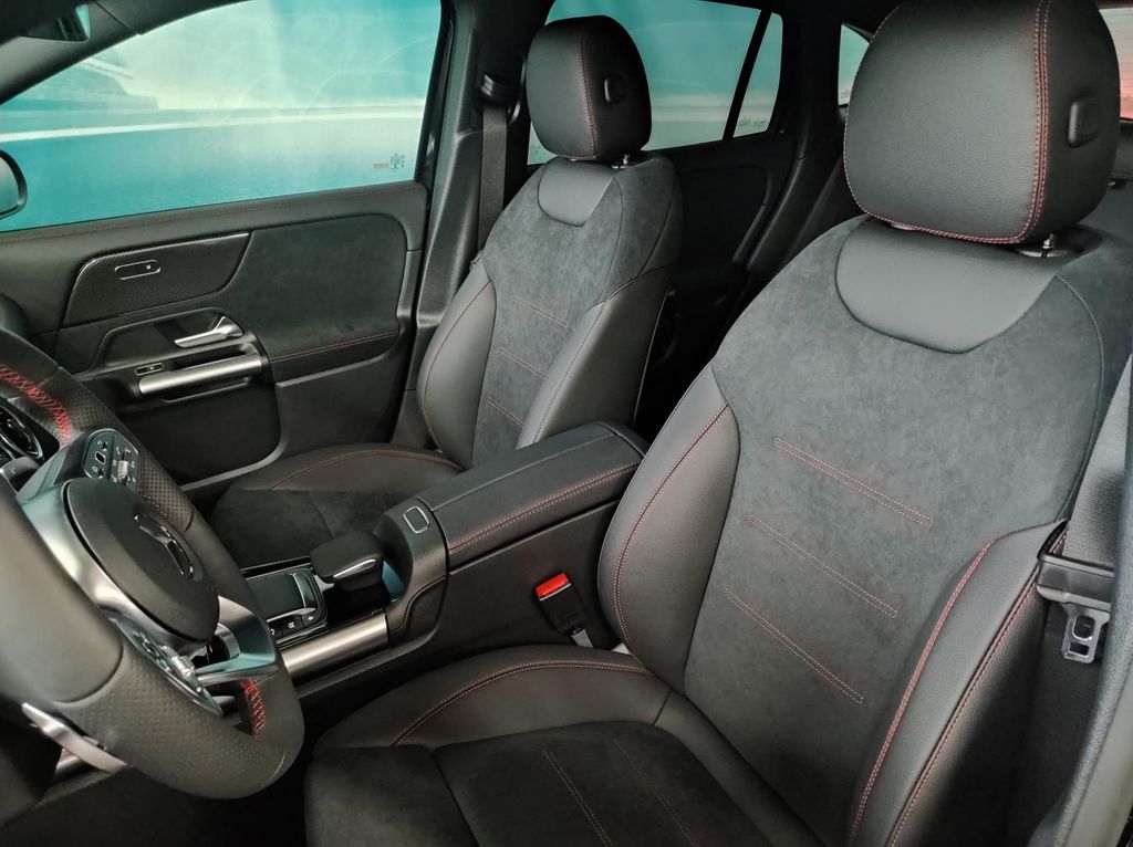 Mercedes-Benz GLA 250 2022