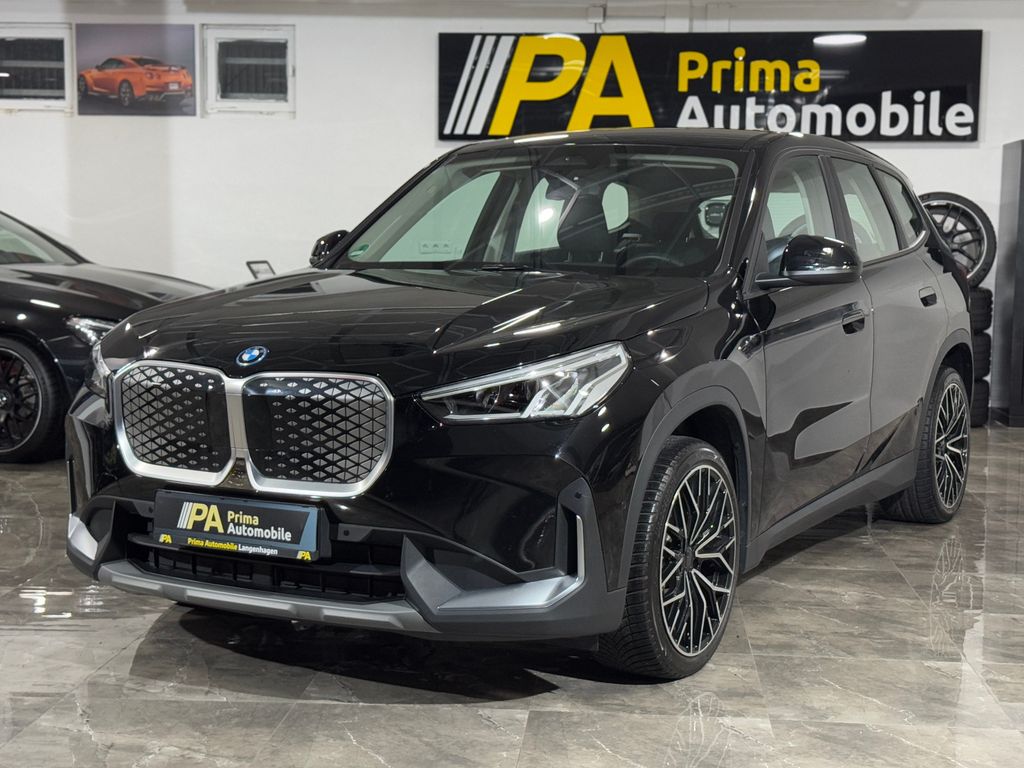 BMW iX1 2024