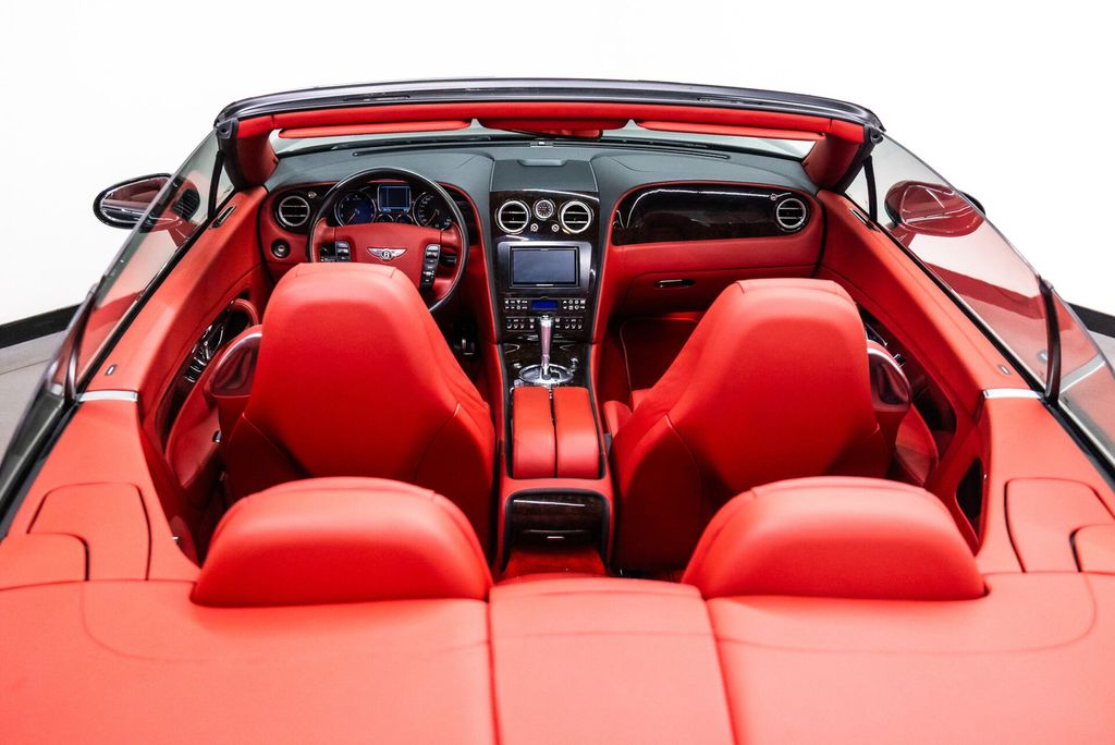 Bentley Continental GTC 2007