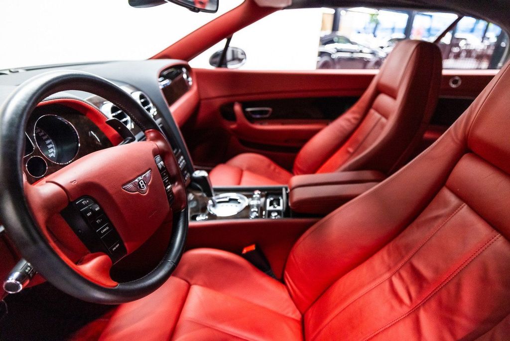 Bentley Continental GTC 2007