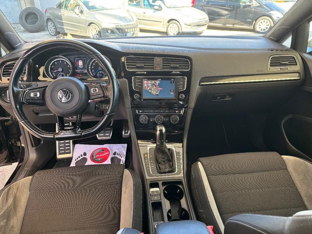 Volkswagen Golf 2016