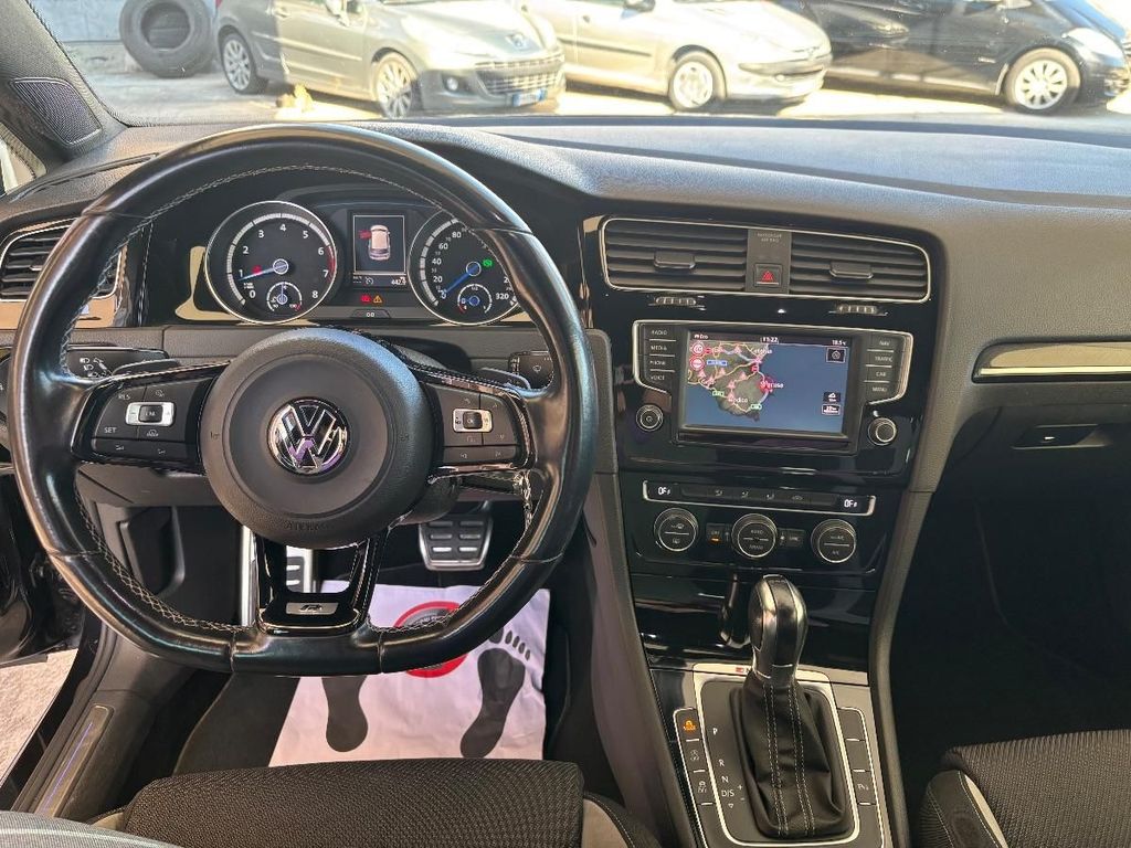 Volkswagen Golf 2016