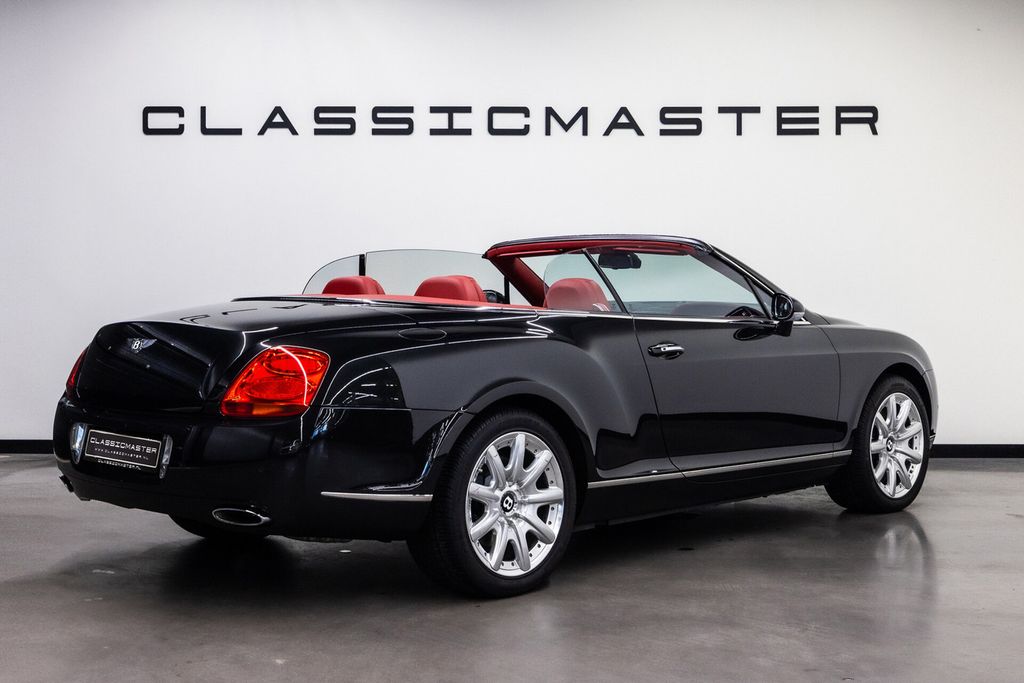 Bentley Continental GTC 2007