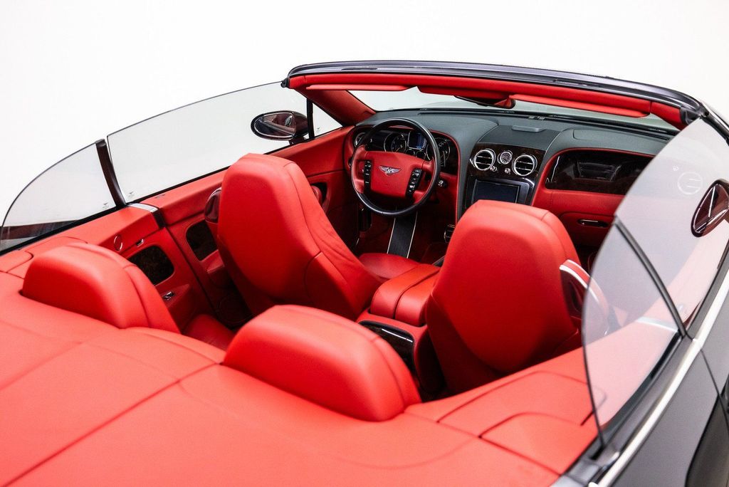 Bentley Continental GTC 2007