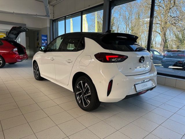 Opel Corsa 2024
