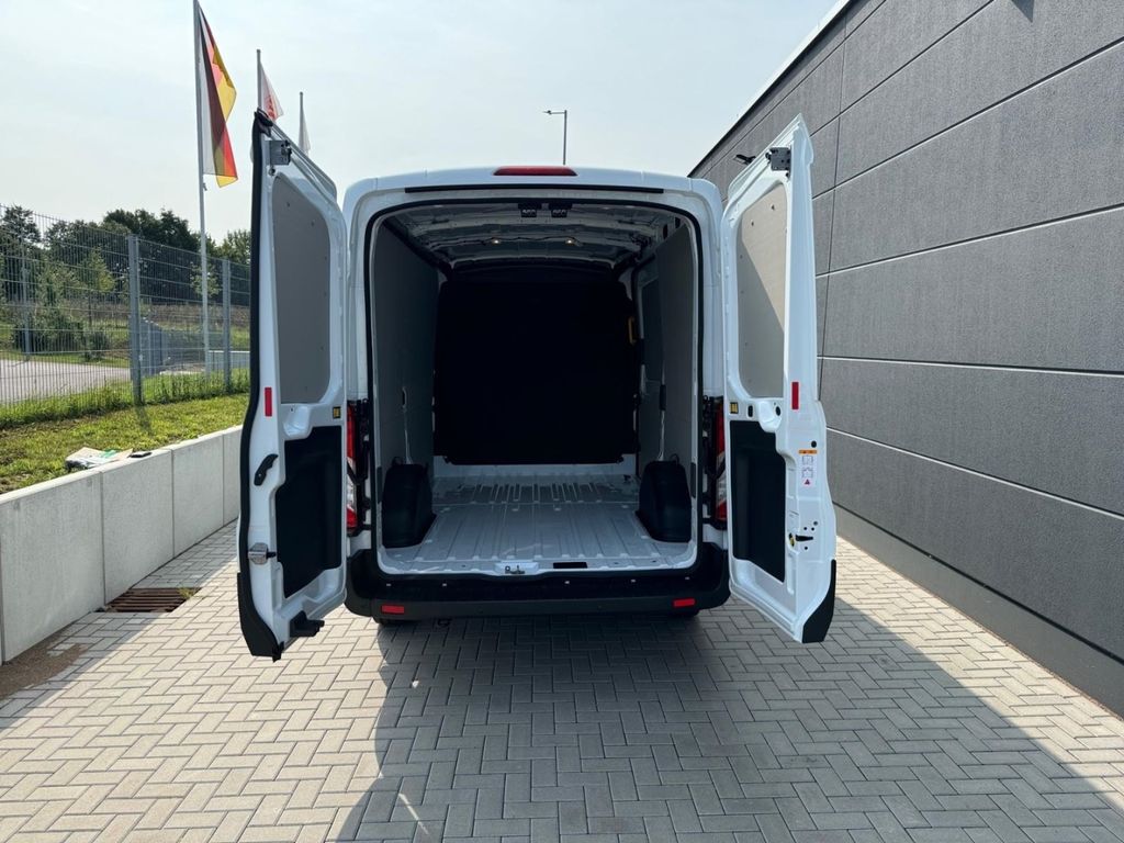Ford Transit 2025