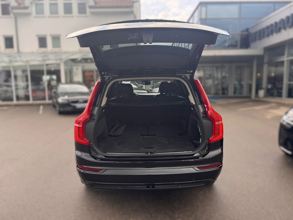 Volvo XC90 2023