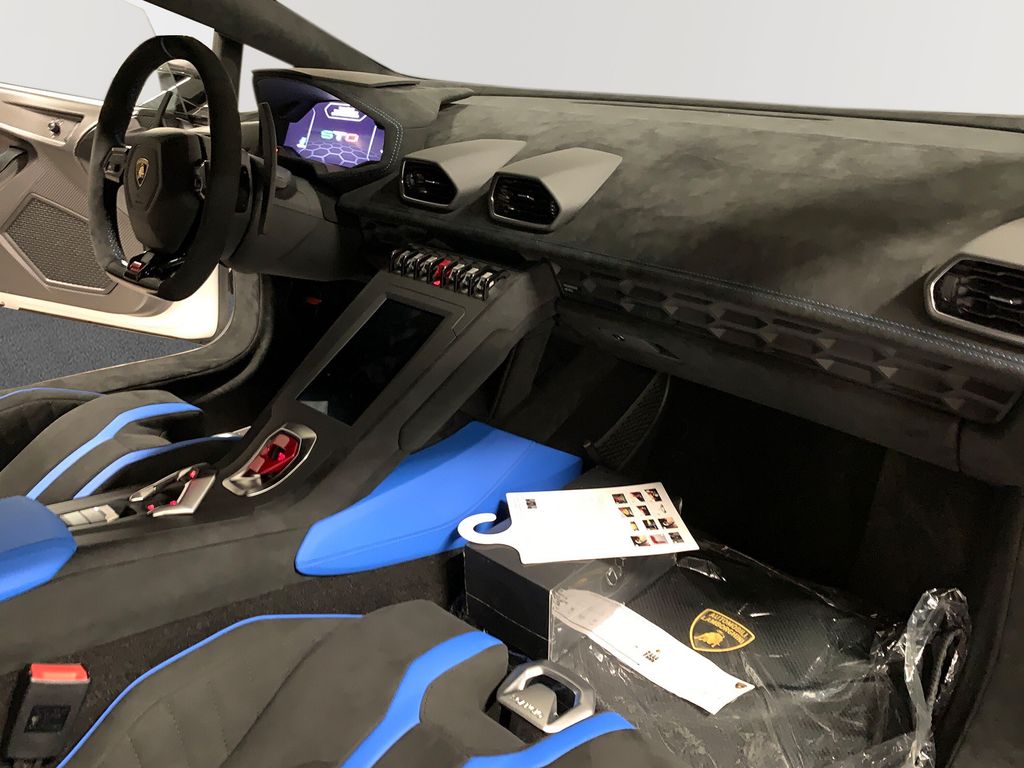 Lamborghini Huracán 2023