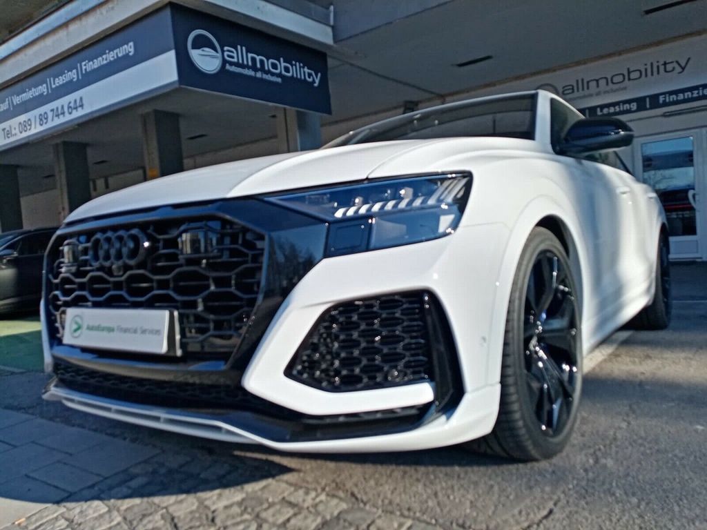 Audi RSQ8 2021
