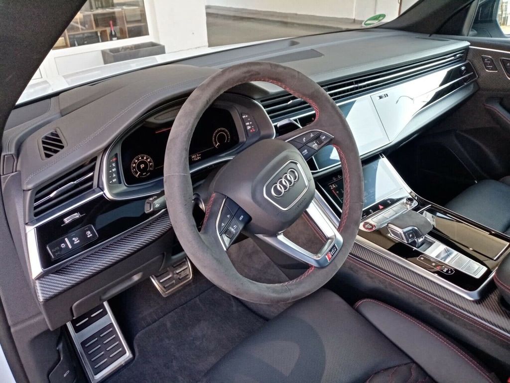 Audi RSQ8 2021