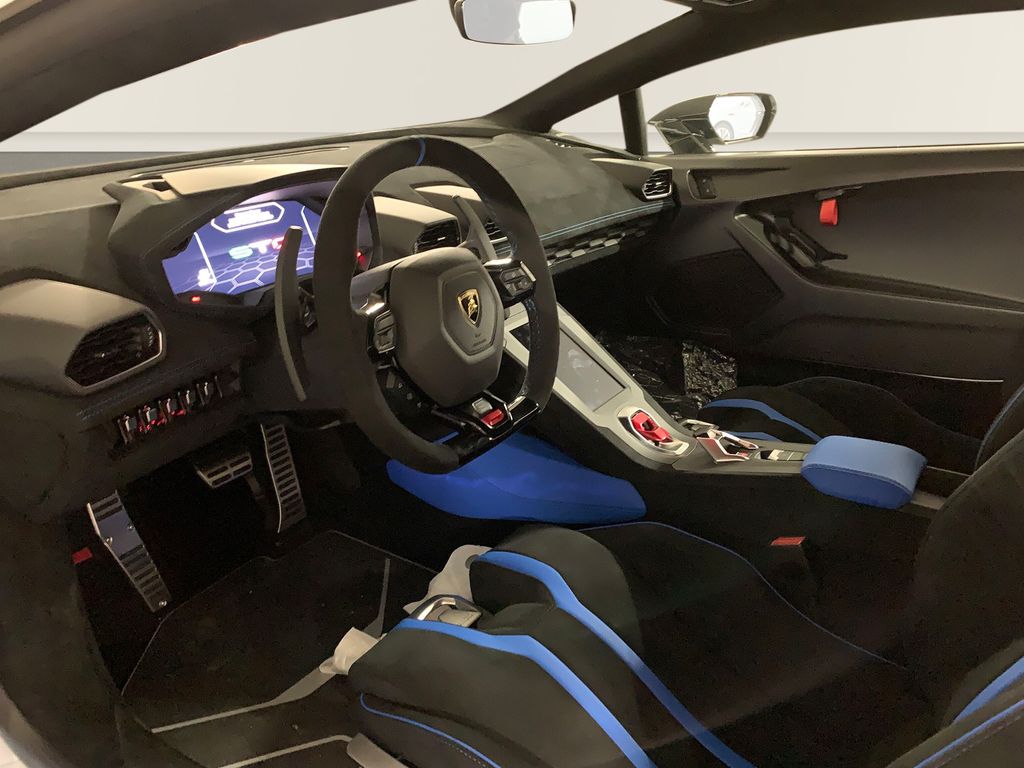 Lamborghini Huracán 2023