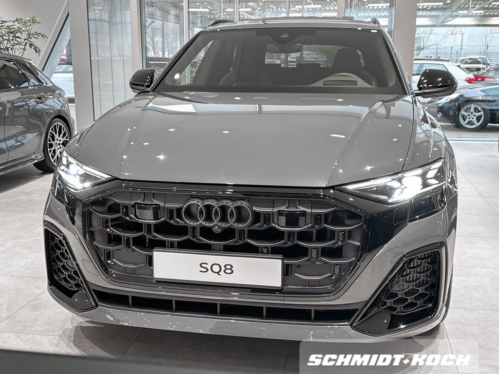 Audi SQ8