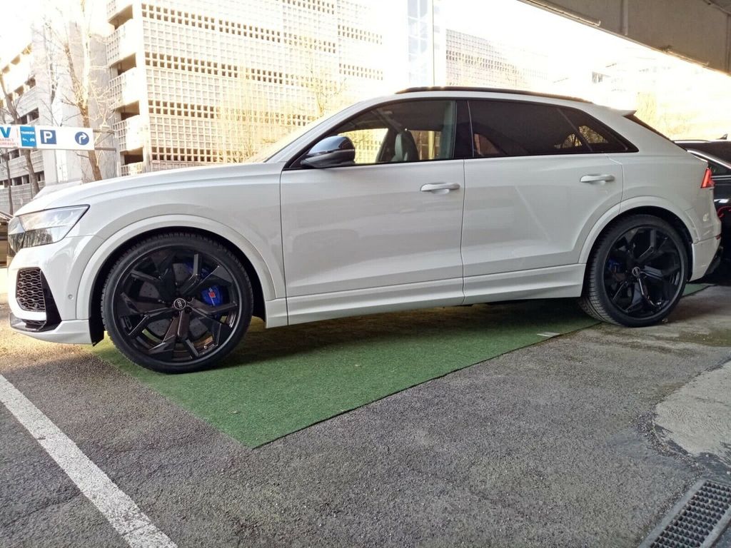 Audi RSQ8 2021