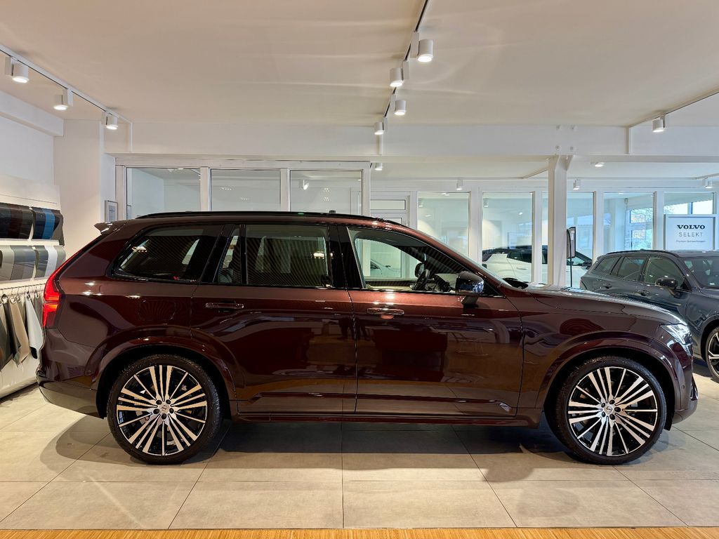Volvo XC90 2025