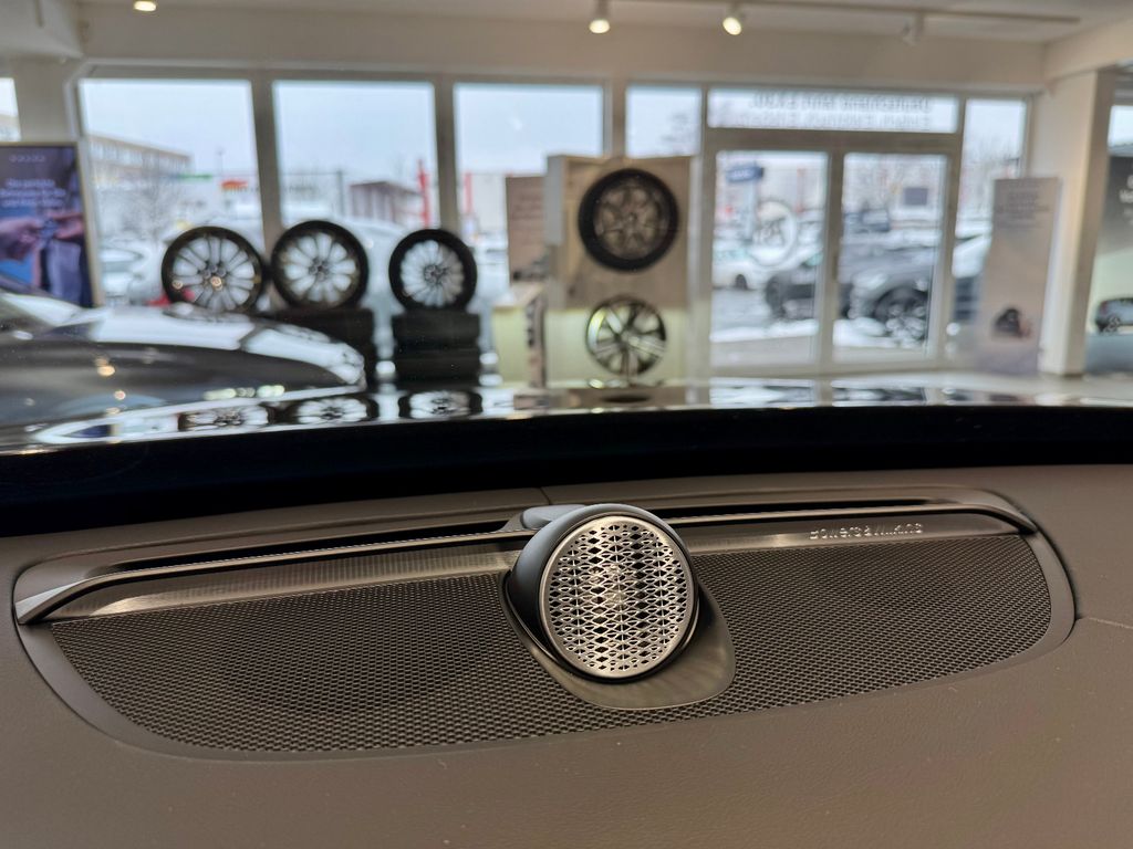 Volvo XC90 2025