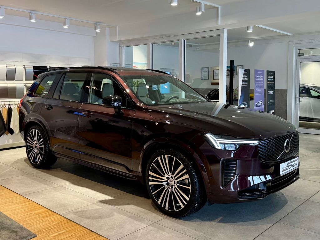 Volvo XC90 2025