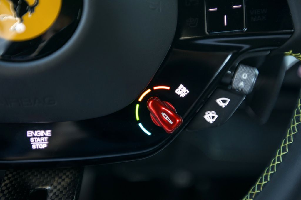 Ferrari 296 GTB 2023