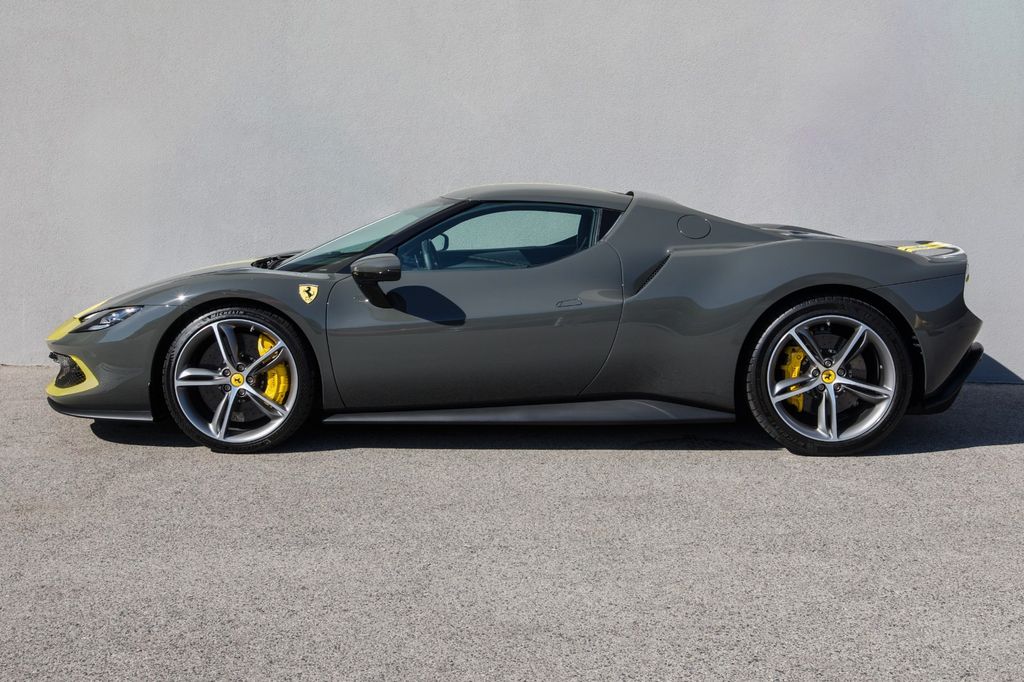 Ferrari 296 GTB 2023