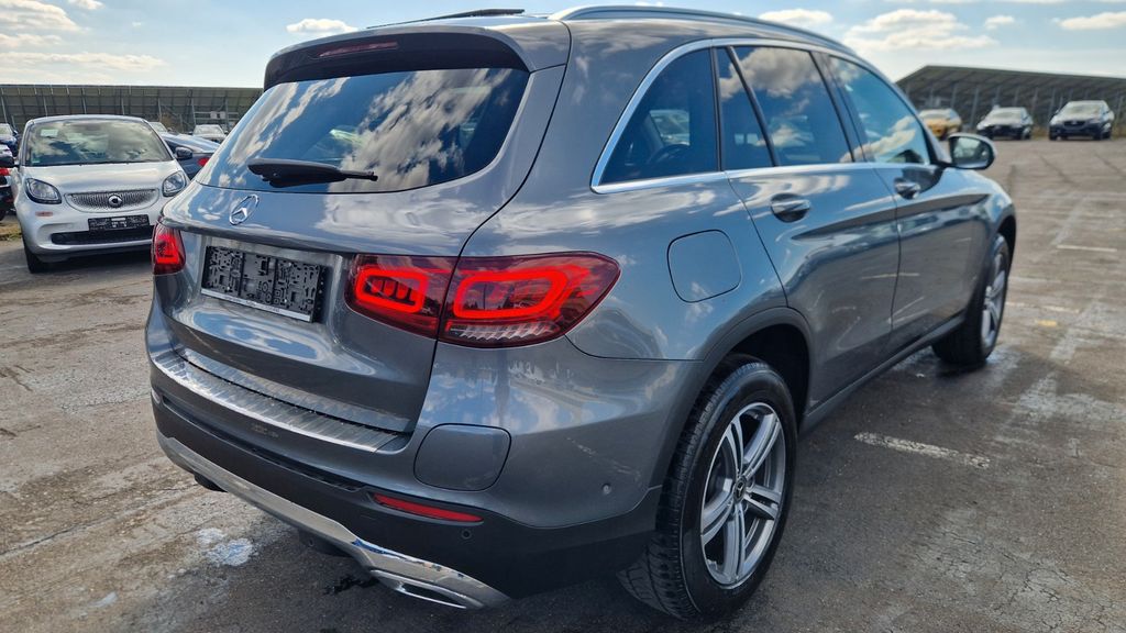 Mercedes-Benz GLC 300 2022