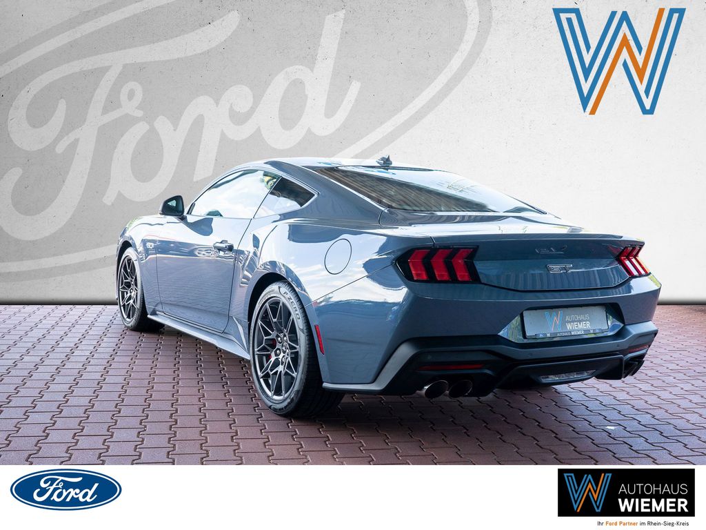 Ford Mustang 2024
