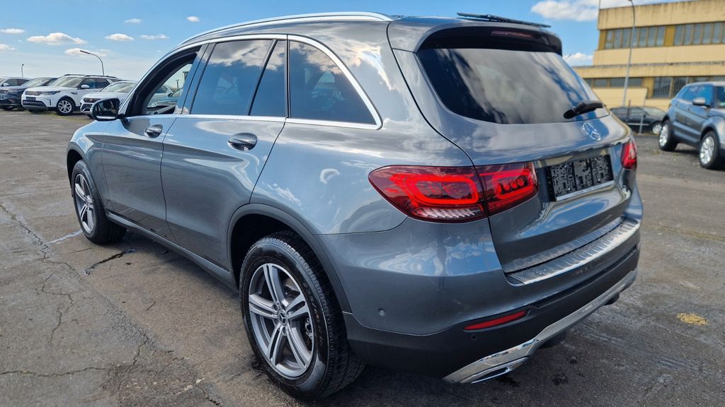 Mercedes-Benz GLC 300 2022