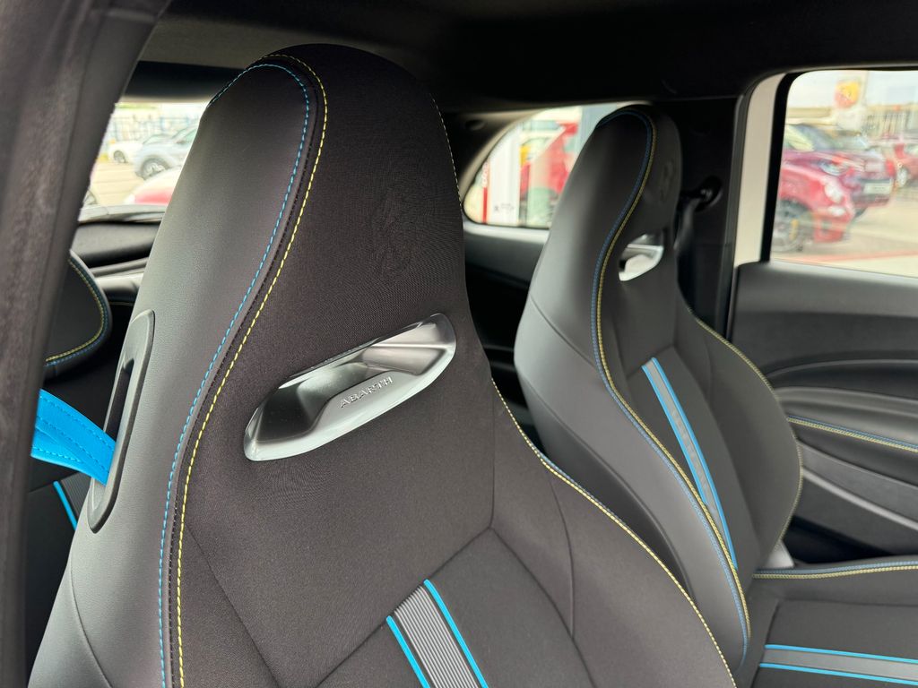 Abarth 500 2024