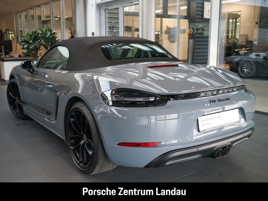 Porsche Boxster 2024