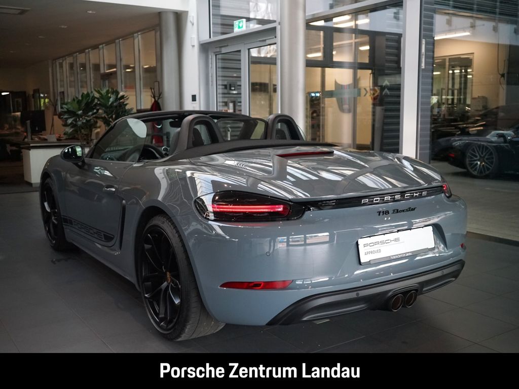 Porsche Boxster 2024