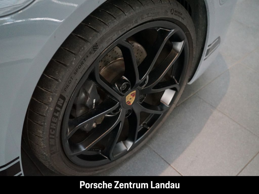 Porsche Boxster 2024