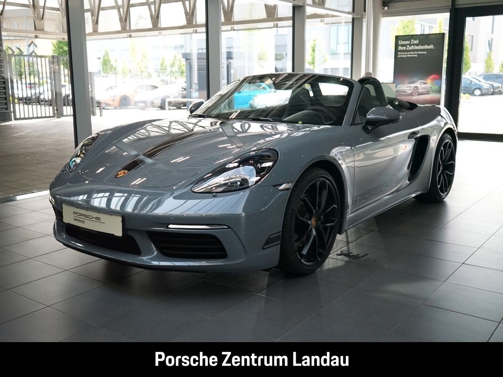 Porsche Boxster 2024