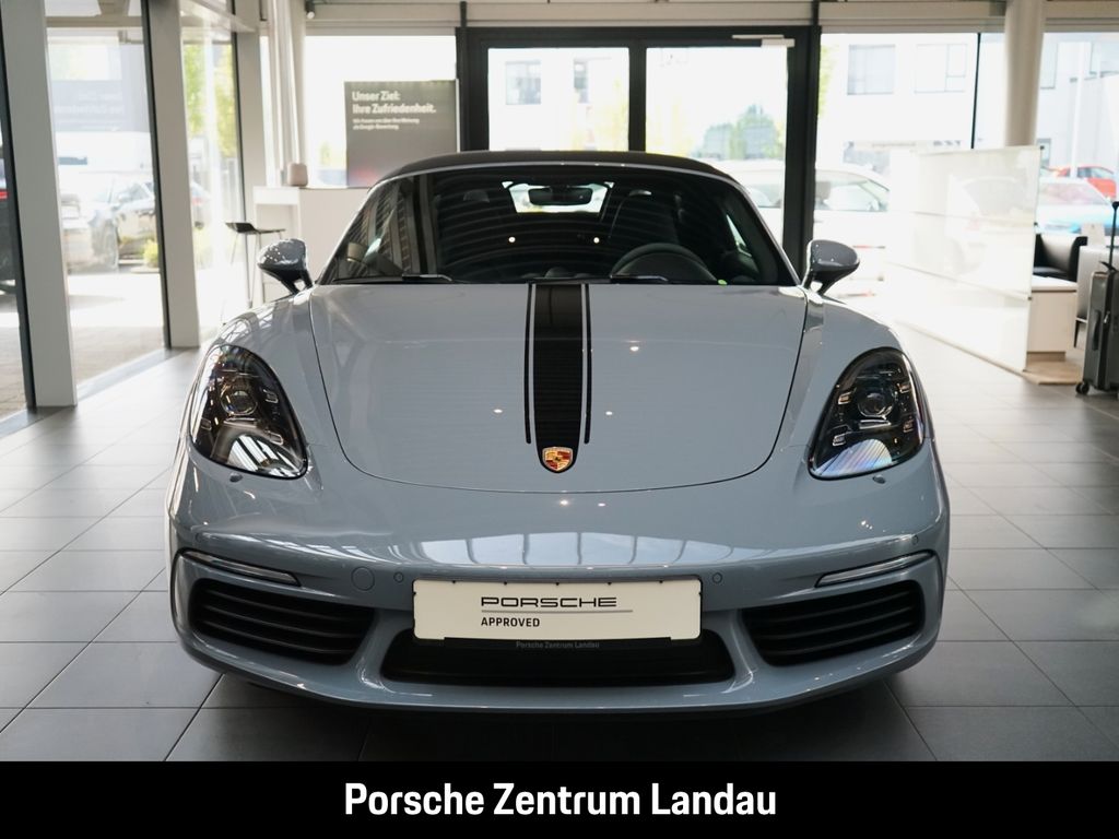 Porsche Boxster 2024