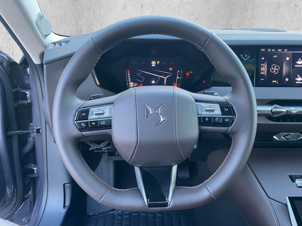 DS Automobiles DS4 2025