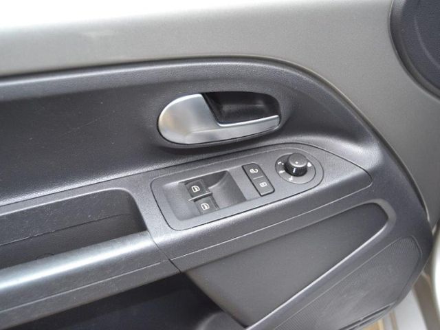 Volkswagen up! 2022