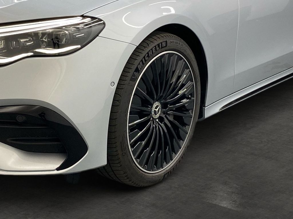 Mercedes-Benz E 300 2024