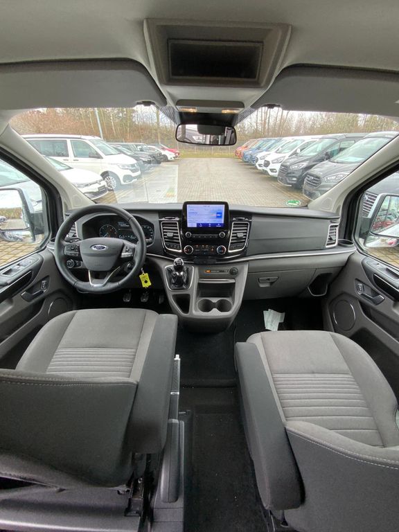 Ford Tourneo Custom 2022