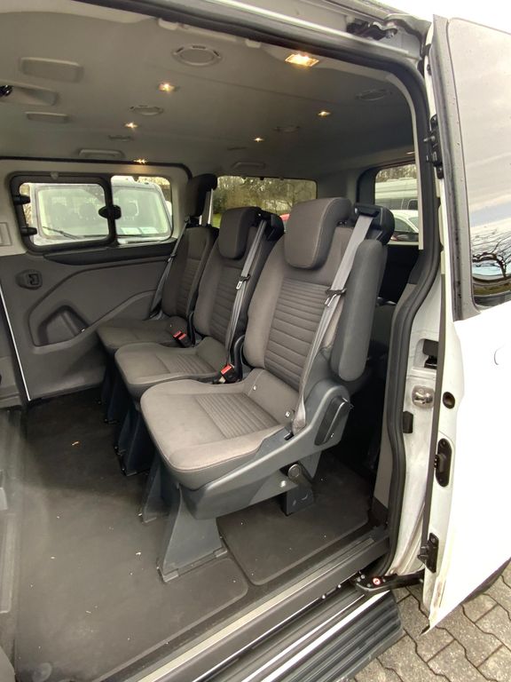 Ford Tourneo Custom 2022