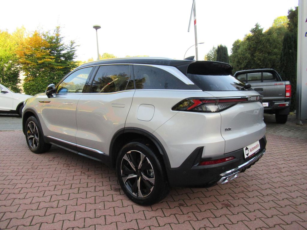 BAIC Beijing X75