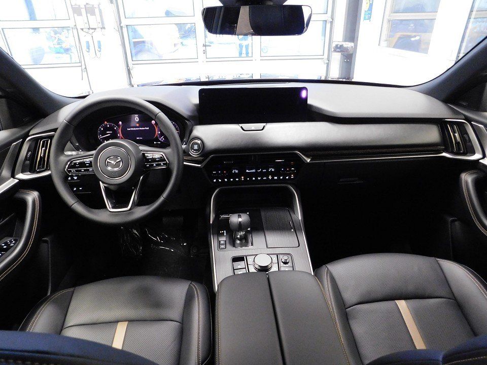 Mazda CX-80 2025
