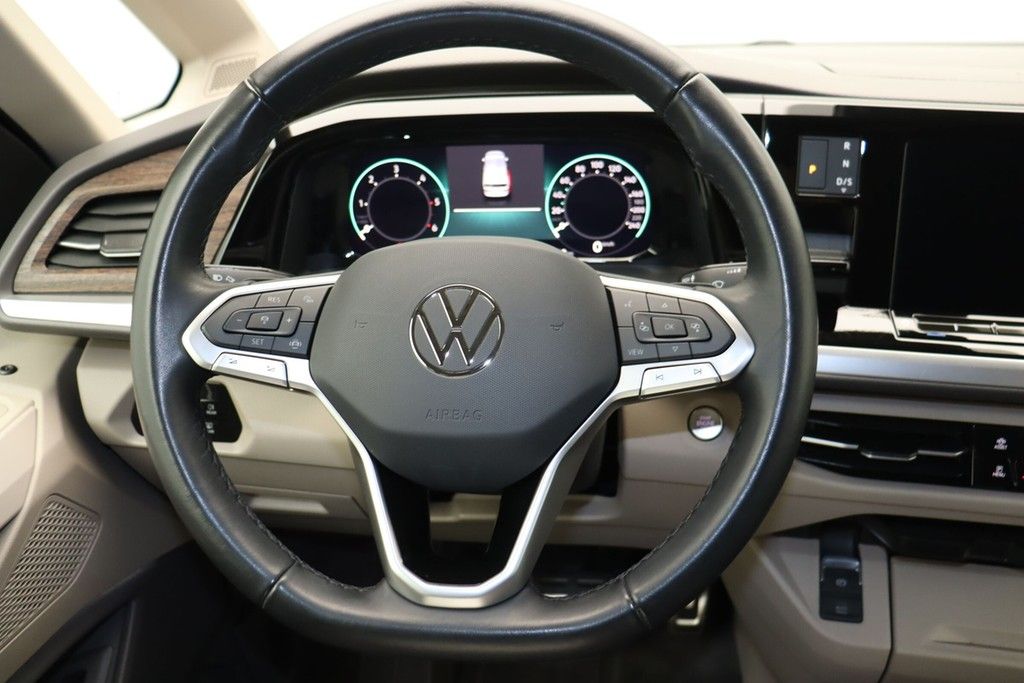 Volkswagen T7 Multivan 2024