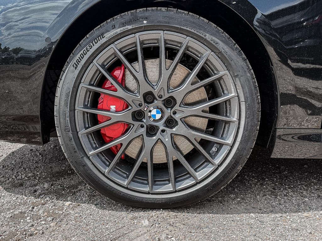 BMW M235