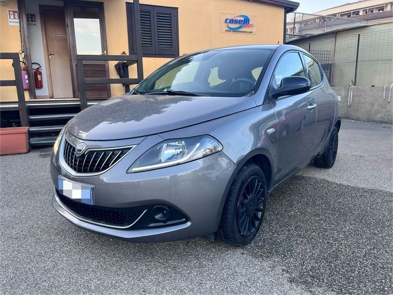 Lancia Ypsilon 2022