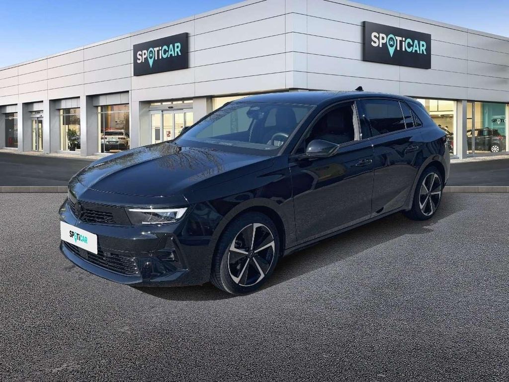 Opel Astra 2024