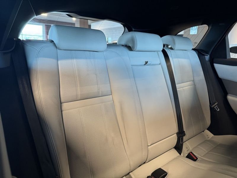 Land Rover Range Rover Velar 2022