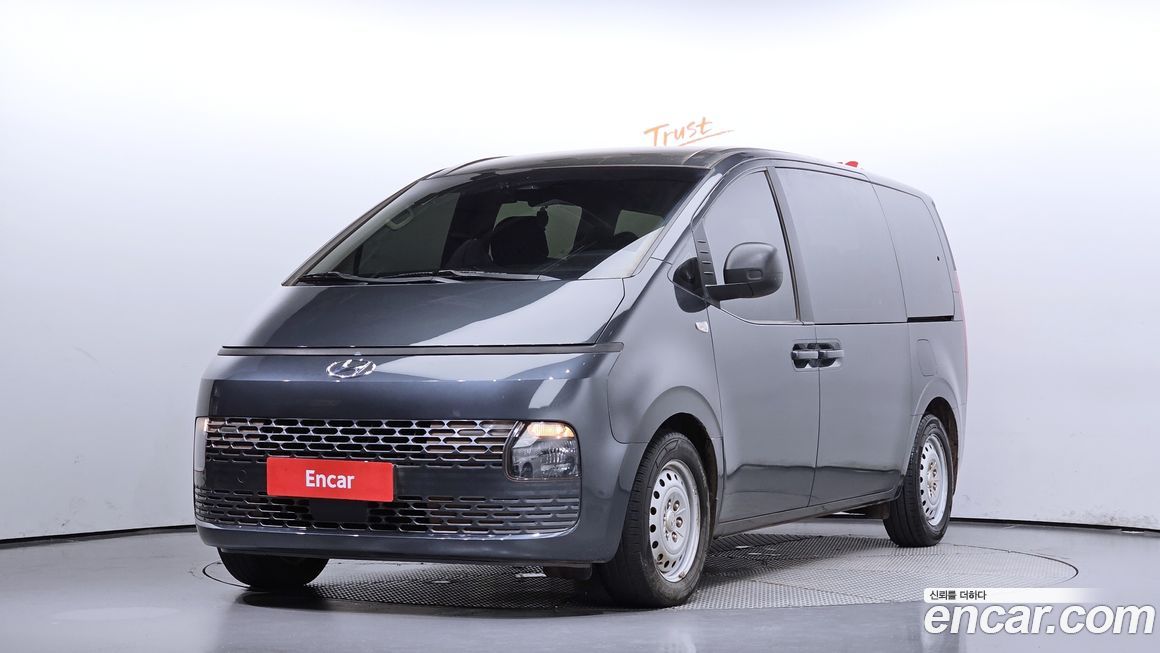 Hyundai Staria 2022