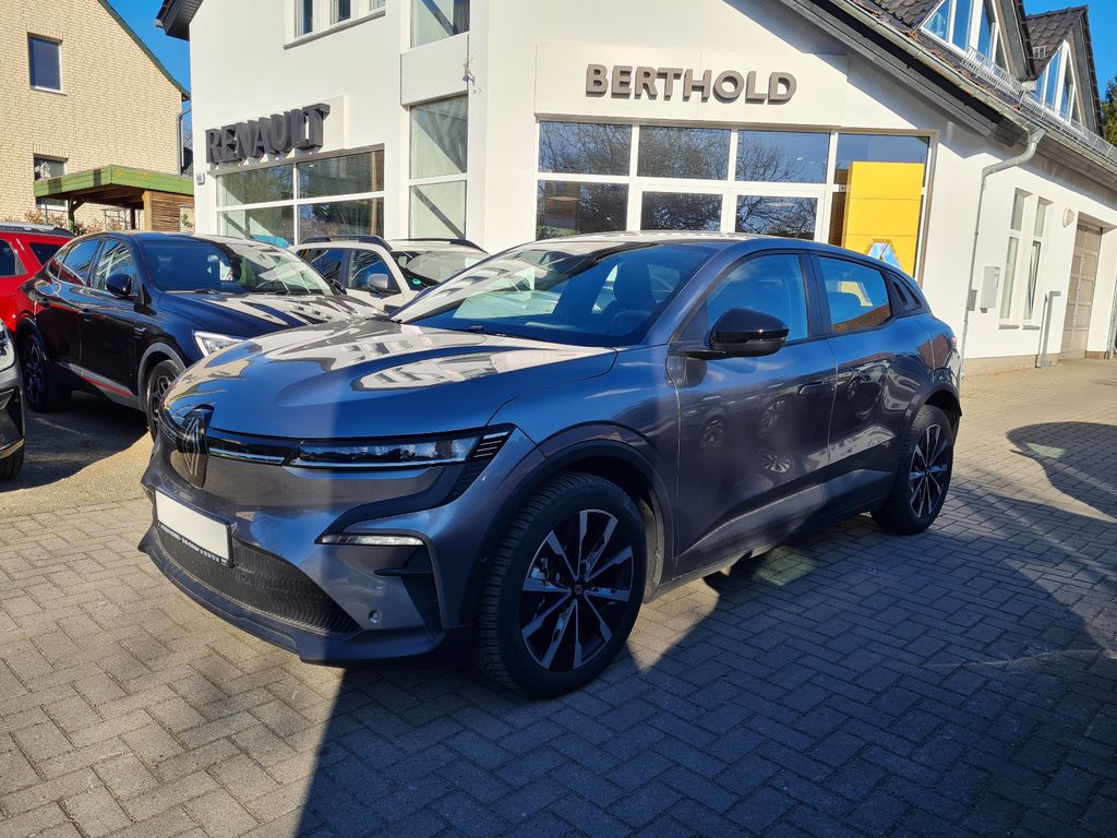 Renault Megane E-TECH 2022
