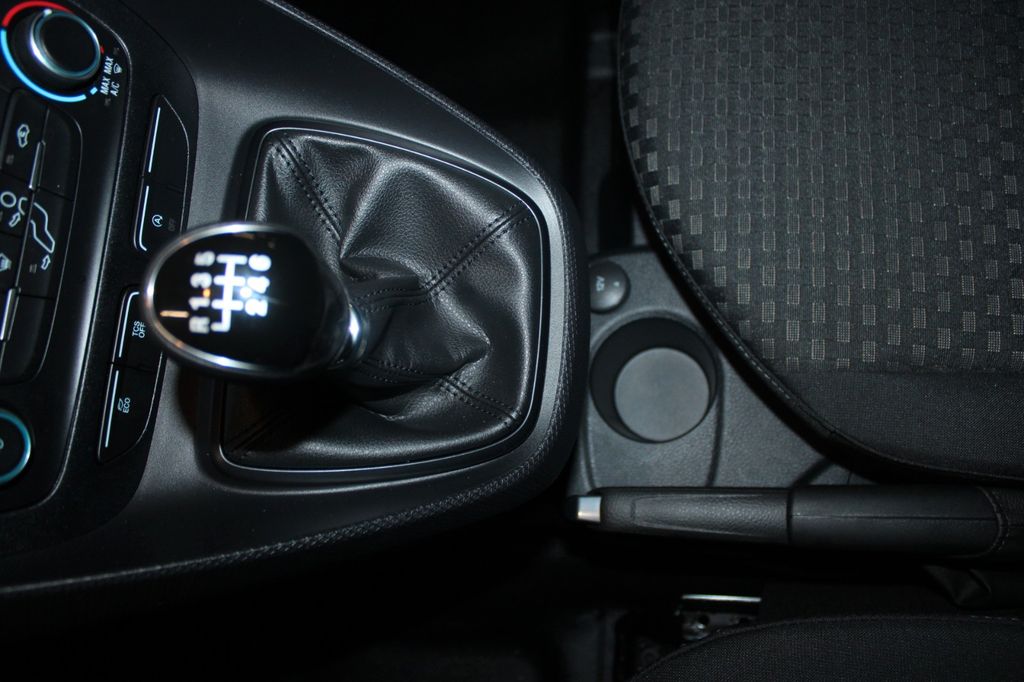 Ford Transit Connect 2025